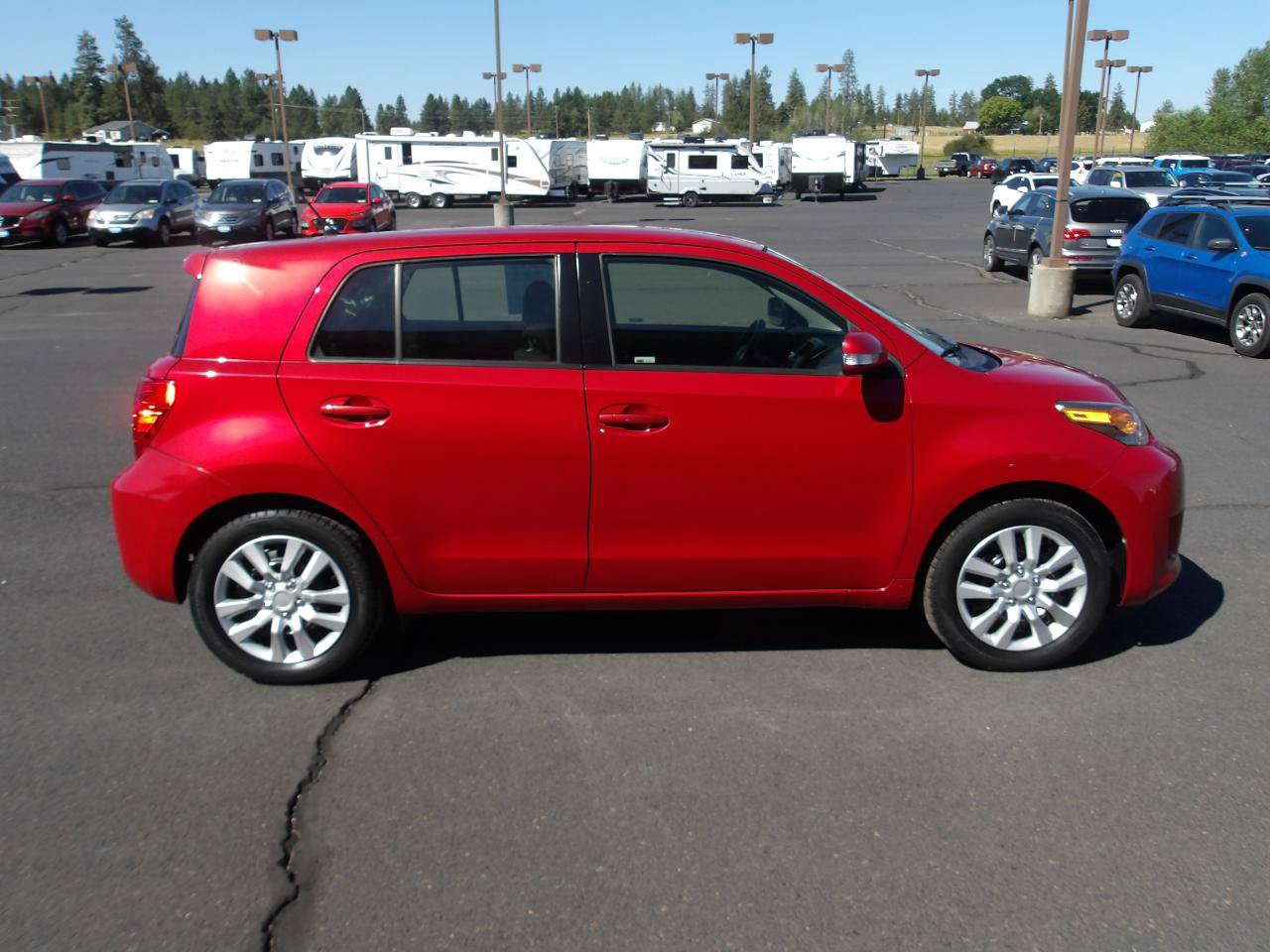 Used 2014 Scion xD FWD image 6