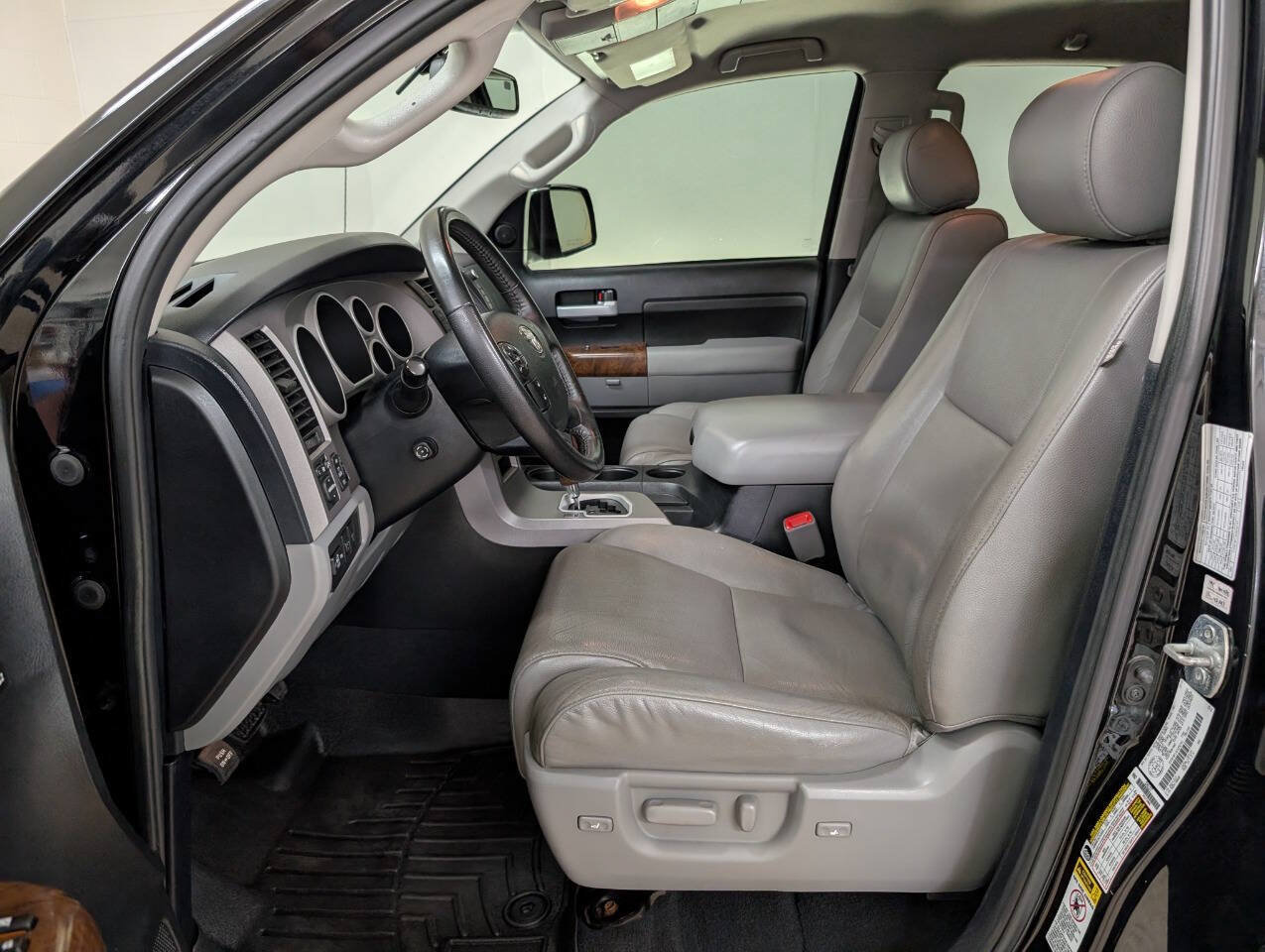Used 2012 Toyota Tundra Limited AWD/4WD image 7