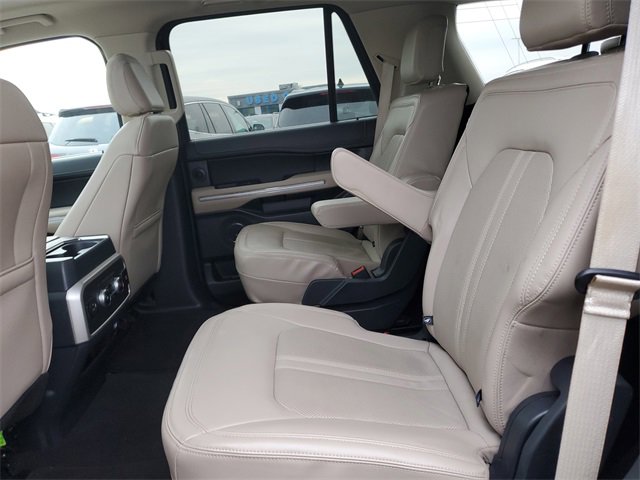 Used 2023 Ford Expedition Limited image 29