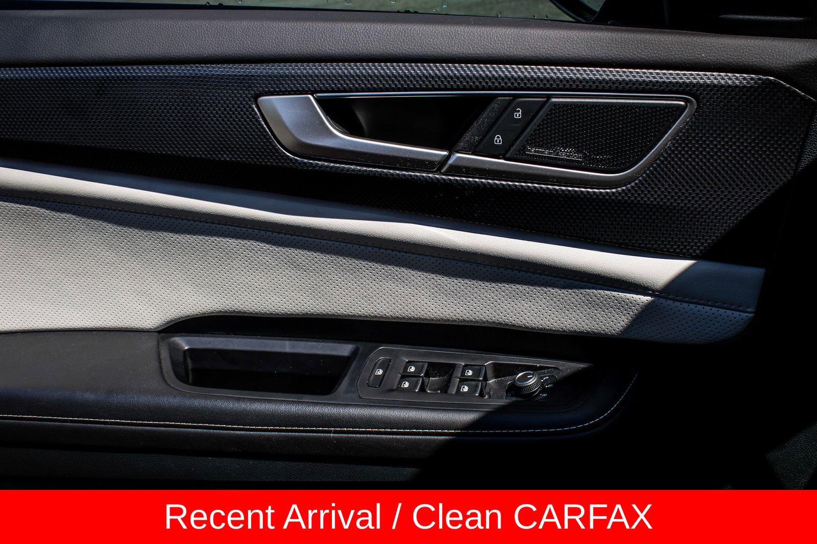 Used 2024 Volkswagen Atlas Cross Sport SEL Premium R-Line image 23