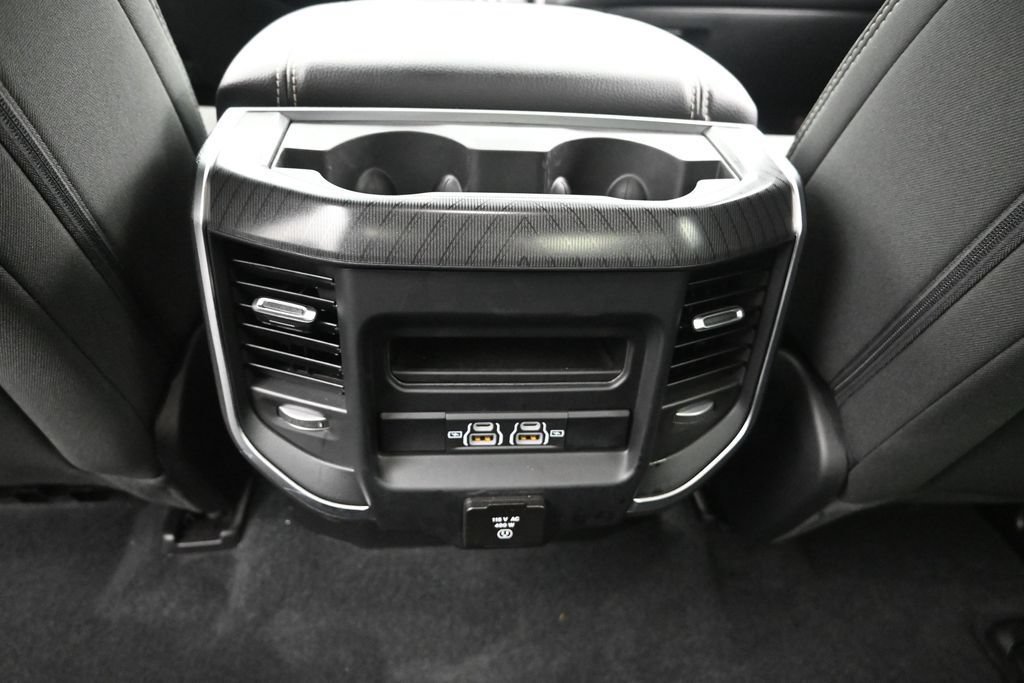 Used 2025 RAM 1500 Big Horn RWD image 14