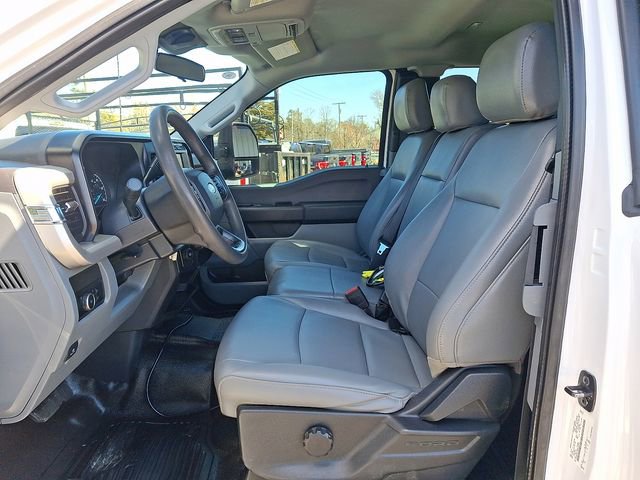 Used 2024 Ford F550 2WD SuperCab Super Duty image 19