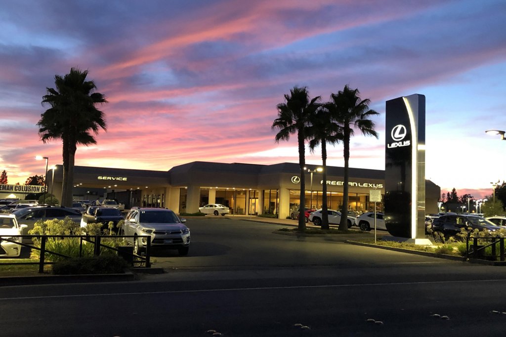 Used 2014 Toyota Prius Two image 8