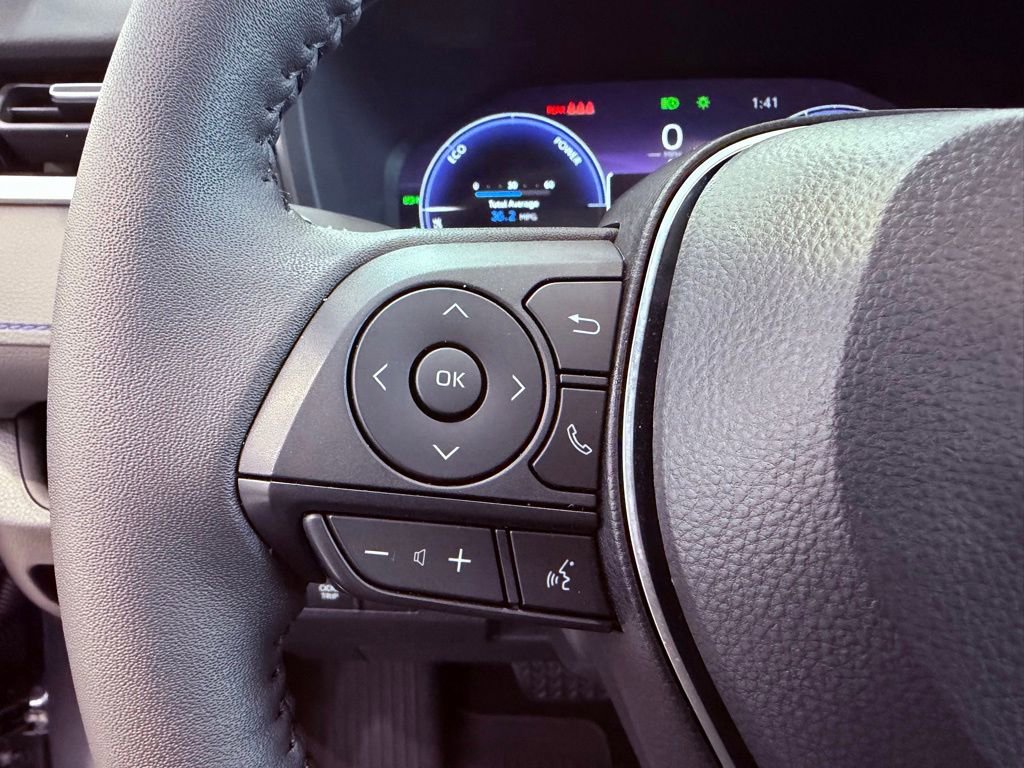 Used 2025 Toyota RAV4 XSE w/ Advanced Technology Package image 24