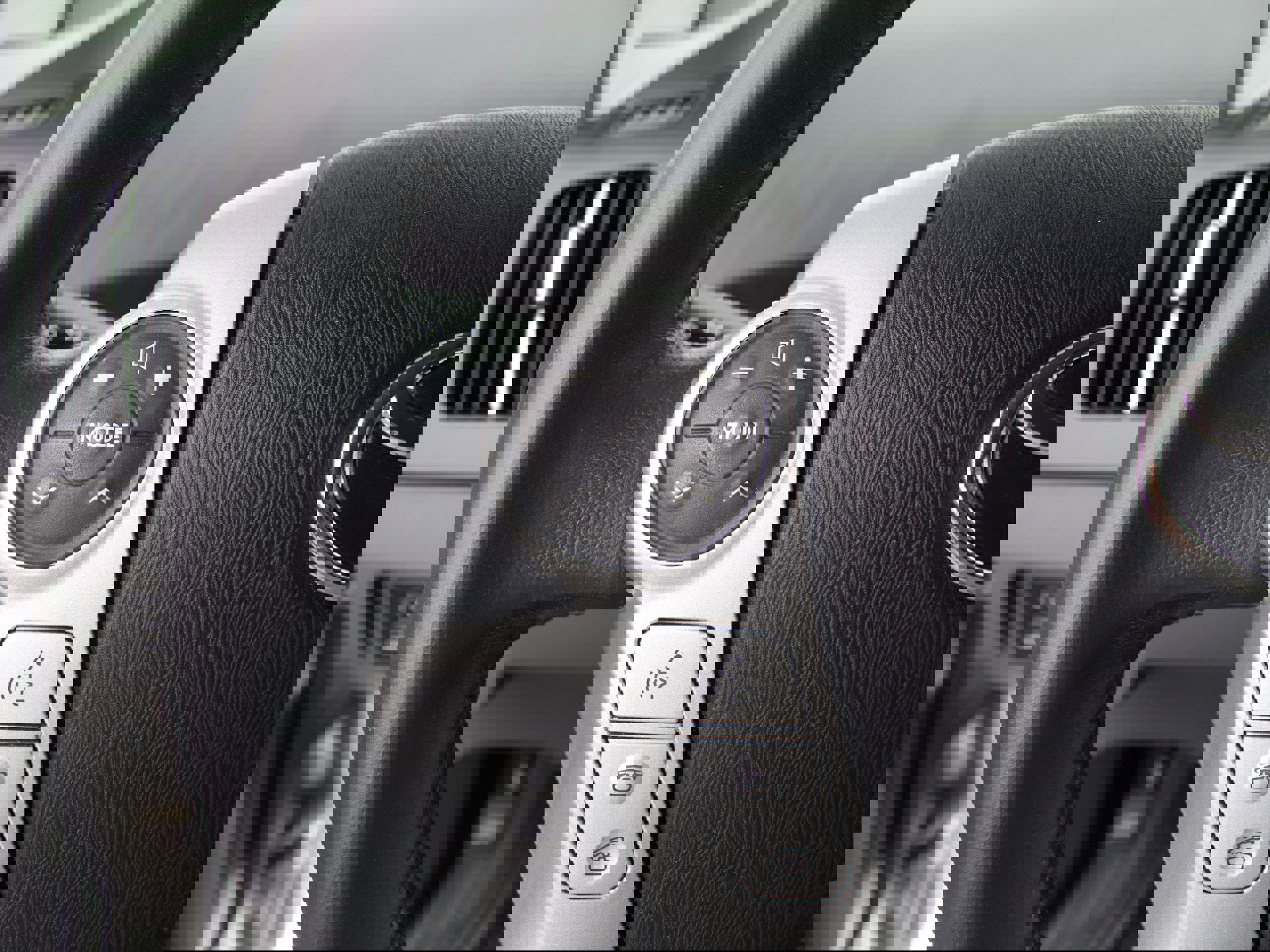 Used 2011 Toyota Prius Four w/ Solar Roof Pkg image 16