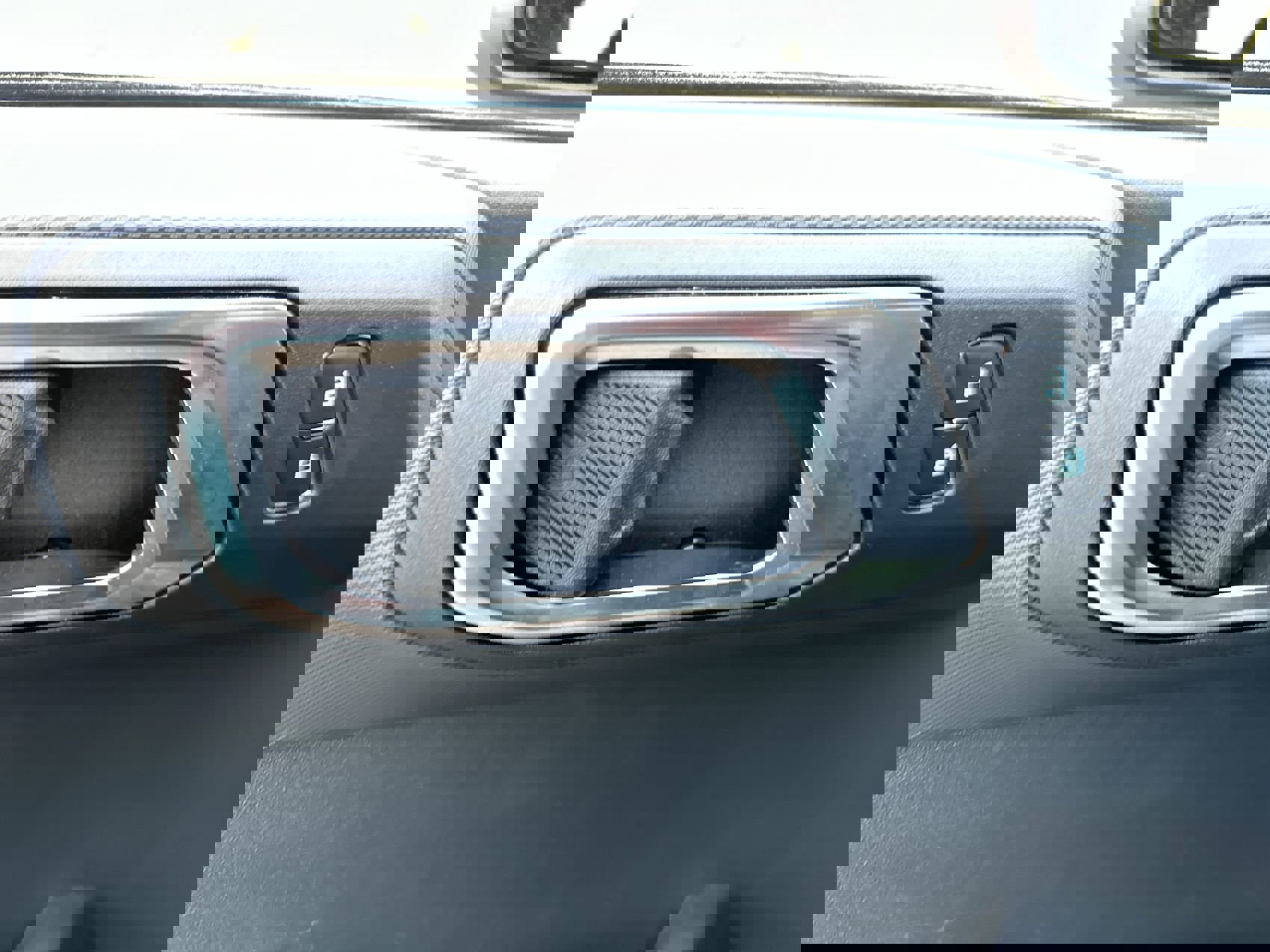 Used 2025 Ford Bronco Big Bend image 13