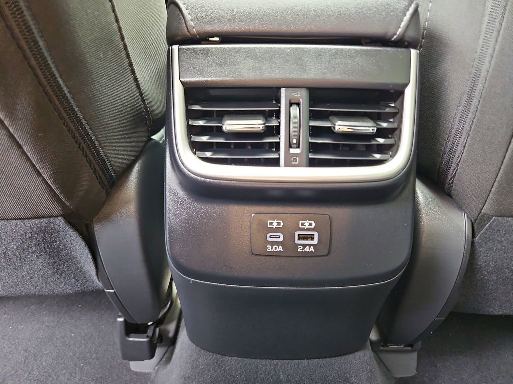 Used 2025 Subaru Outback Premium w/ Popular Package #1A image 31