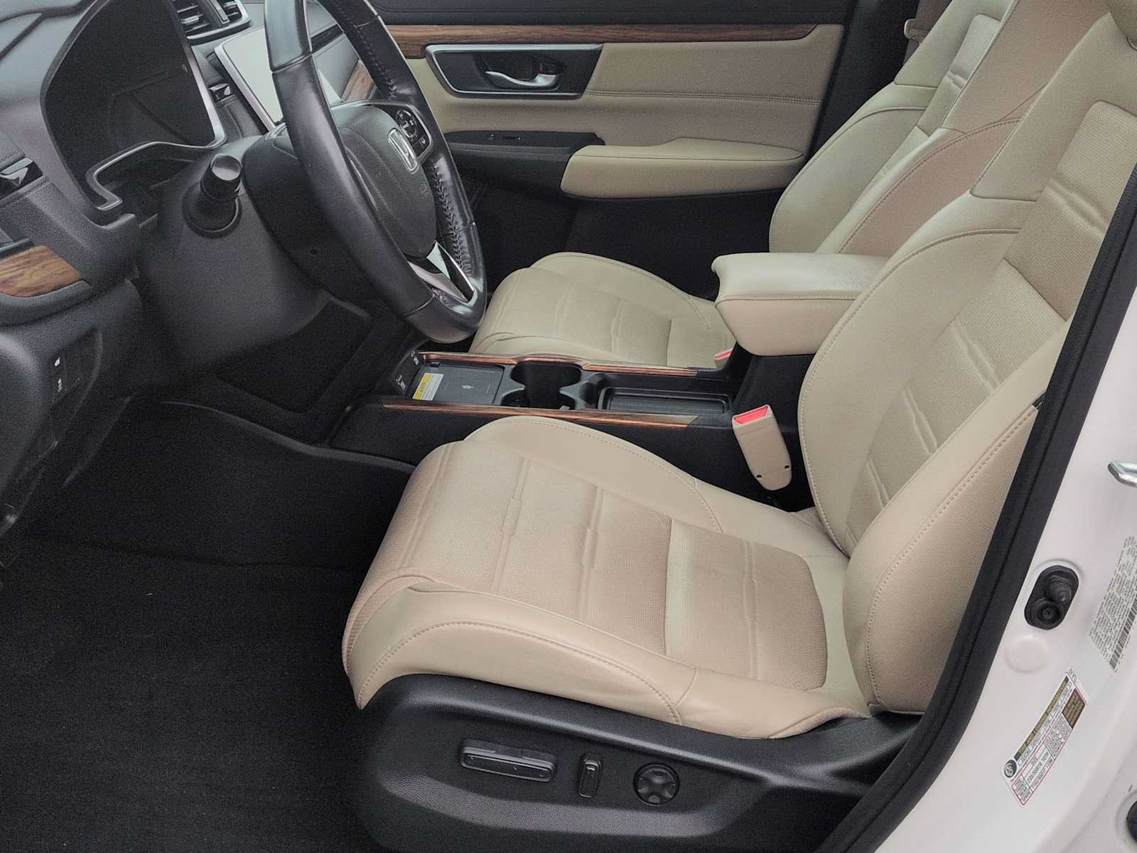 Used 2021 Honda CR-V Touring image 17