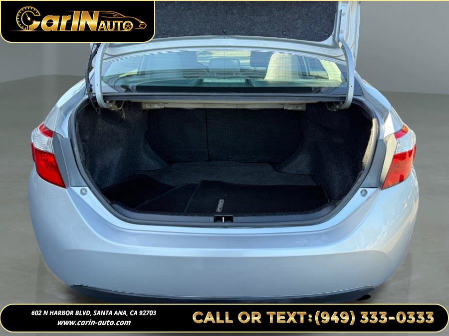 Used 2015 Toyota Corolla L FWD image 23
