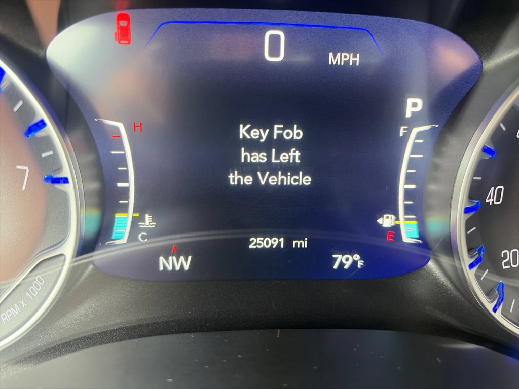 Used 2026 Chrysler Pacifica Select FWD image 17