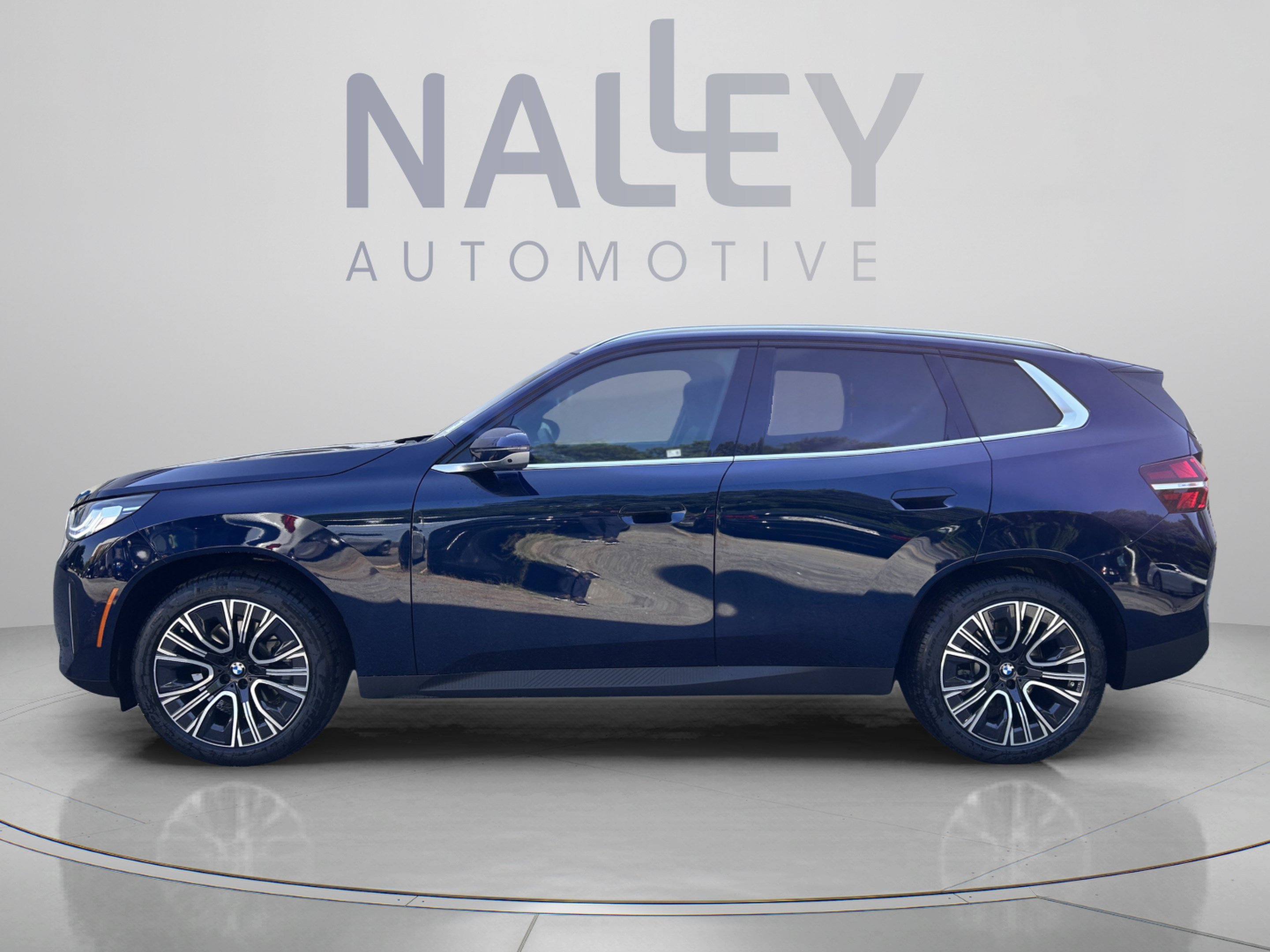 New 2026 BMW X3 xDrive30i w/ Premium Package AWD/4WD image 3