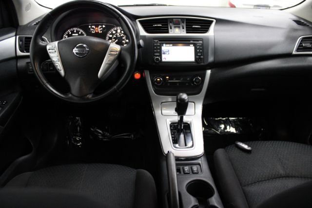 Used 2015 Nissan Sentra SR w/ Navigation Package FWD image 2