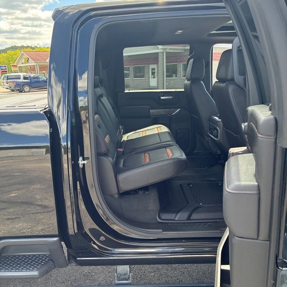 Used 2021 GMC Sierra 2500 AT4 w/ AT4 Premium Plus Package AWD/4WD image 14