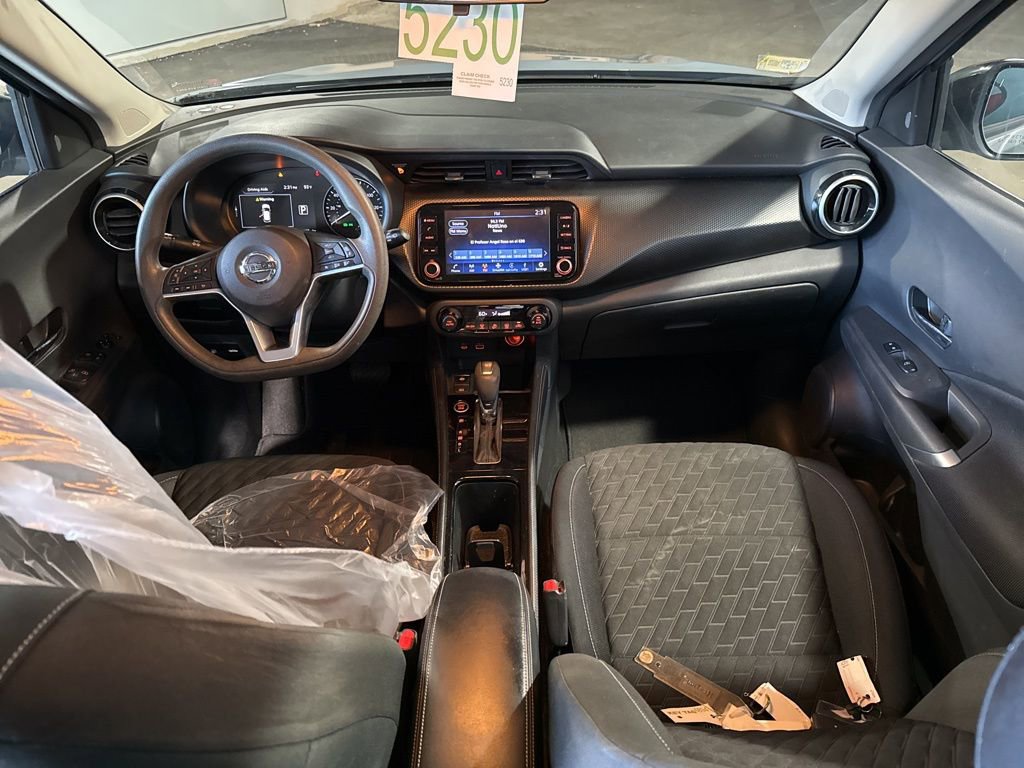 Used 2021 Nissan Kicks SV image 21