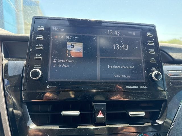 Used 2024 Toyota Camry SE w/ Cold Weather Package FWD image 18