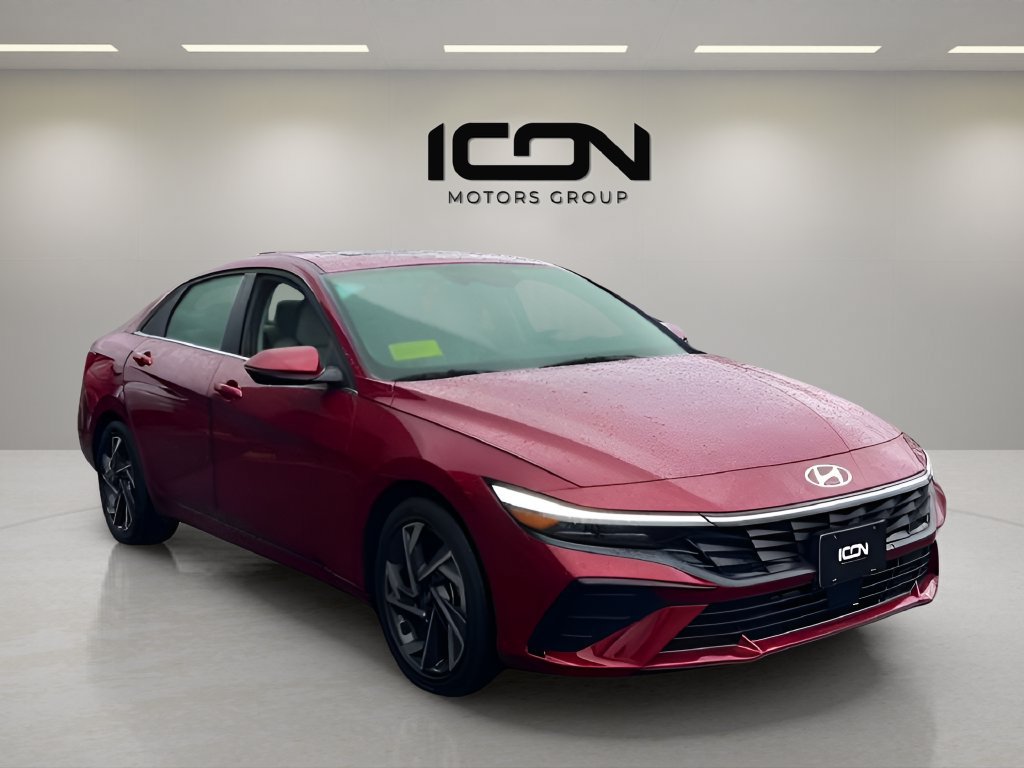 Used 2025 Hyundai Elantra Limited FWD image 7