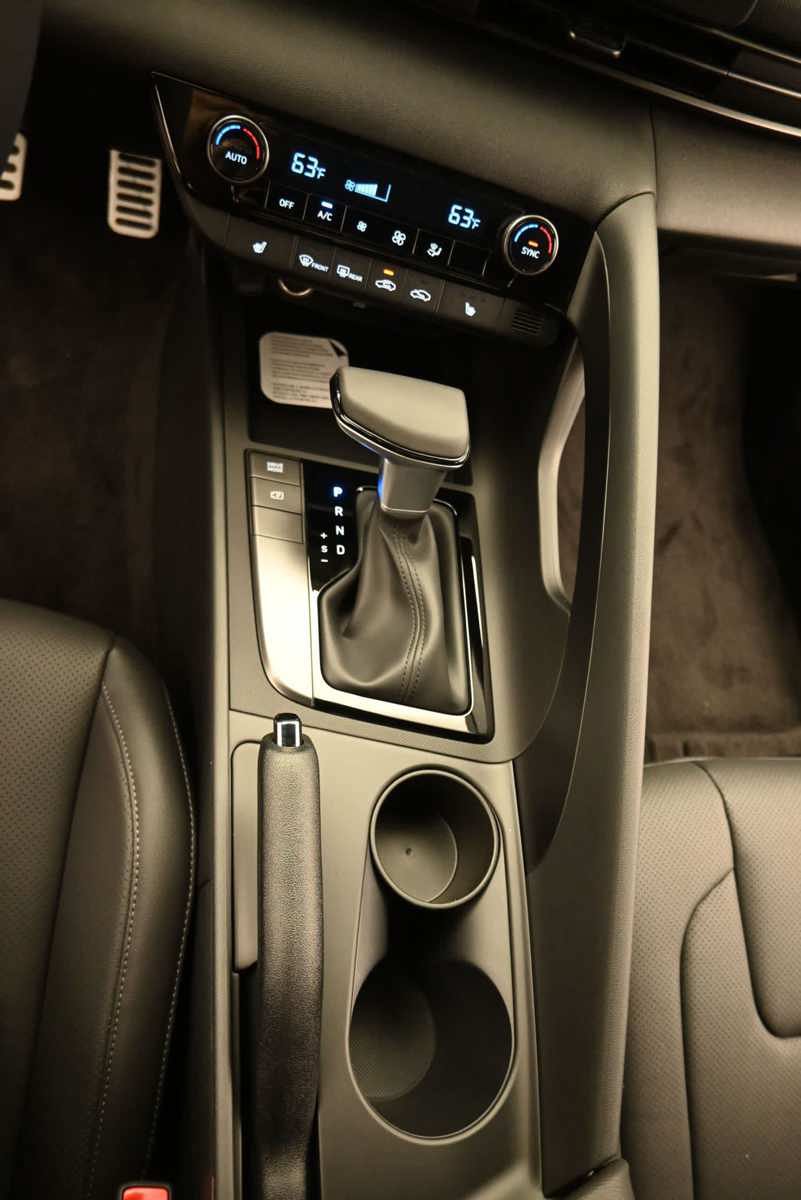New 2026 Hyundai Elantra SEL Sport FWD image 20
