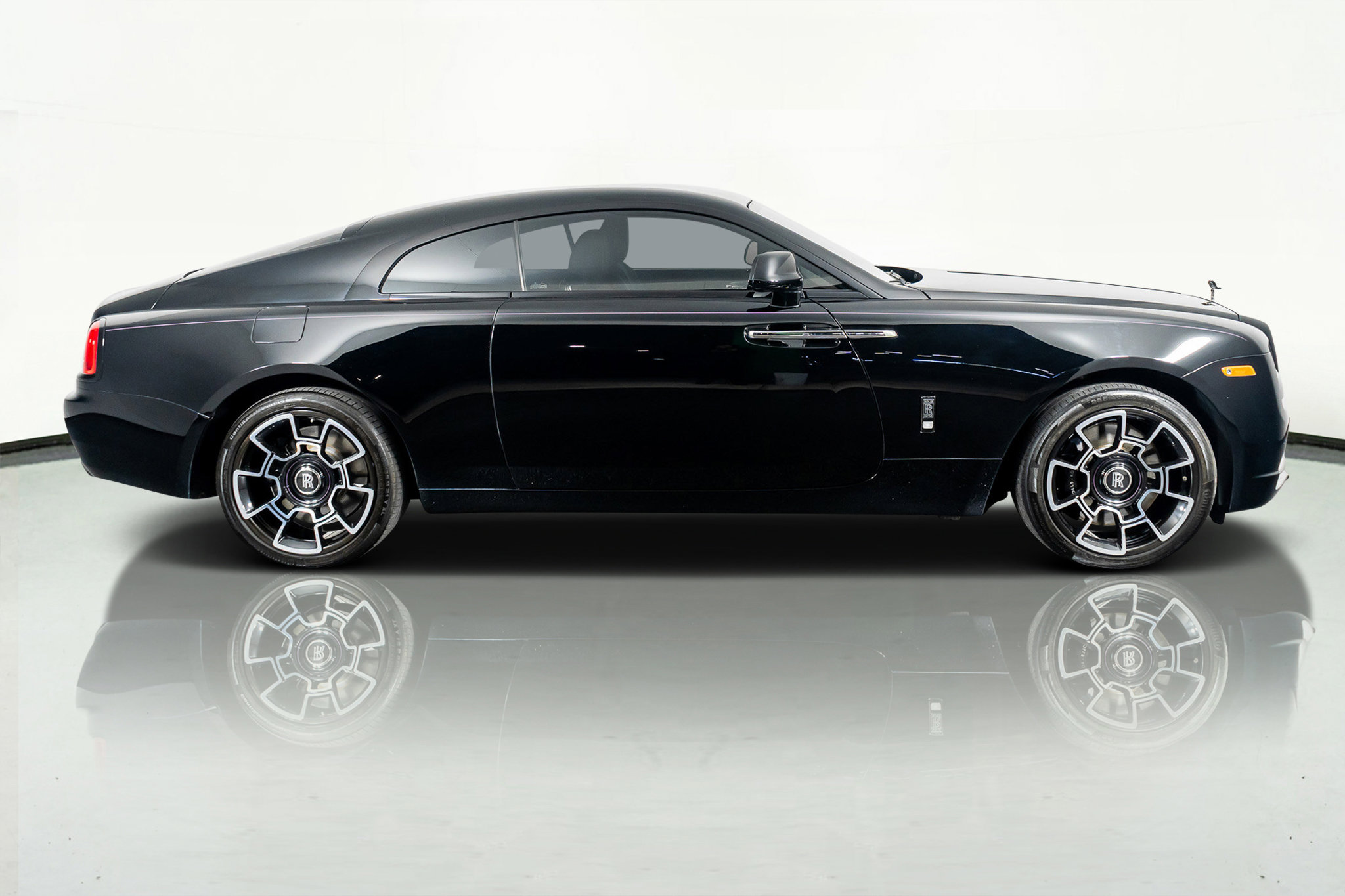 Used 2020 Rolls-Royce Wraith RWD image 5