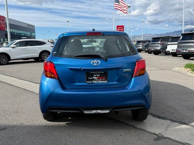 Used 2015 Toyota Yaris L image 8