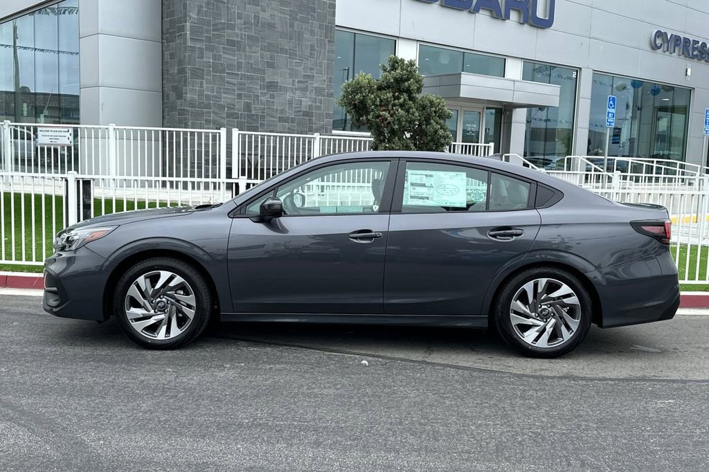 Used 2025 Subaru Legacy Limited image 7