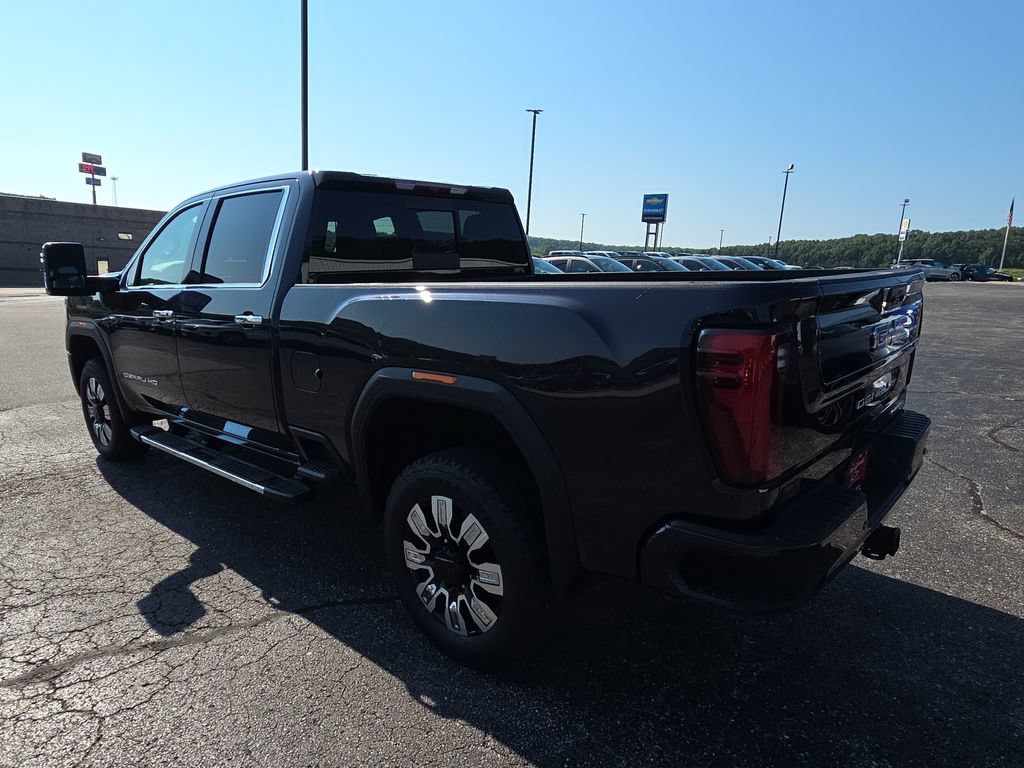 Used 2025 GMC Sierra 2500 Denali AWD/4WD image 6