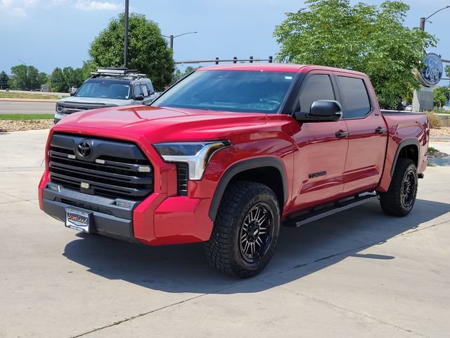 Used 2025 Toyota Tundra SR5 w/ SR5 Convenience Package AWD/4WD image 4