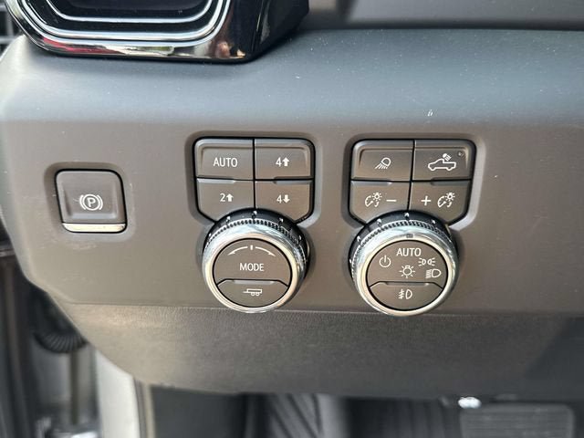 New 2026 GMC Sierra 3500 AT4 w/ LPO, Black Badging Package AWD/4WD image 23