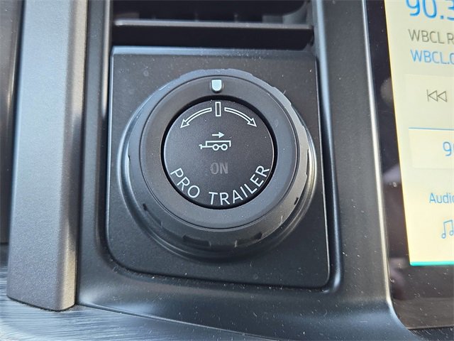 Used 2022 Ford F150 Lariat w/ Equipment Group 502A High image 11