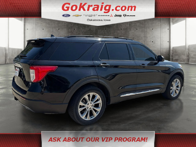 Used 2020 Ford Explorer XLT w/ Equipment Group 202A AWD/4WD image 5