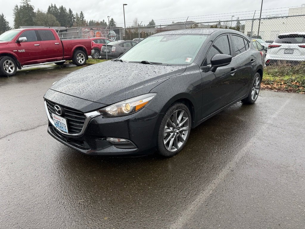 Used 2018 MAZDA MAZDA3 Touring image 2