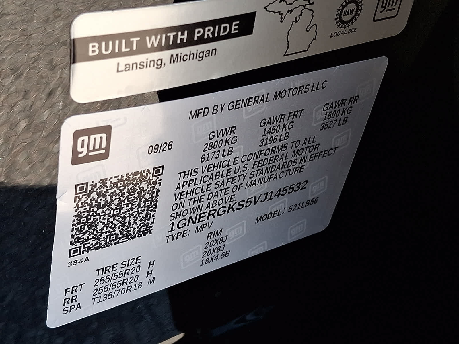 New 2027 Chevrolet Traverse LT w/ Sun and Wheel Package FWD image 20