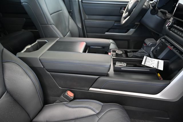 New 2026 Toyota Tundra Platinum AWD/4WD image 24