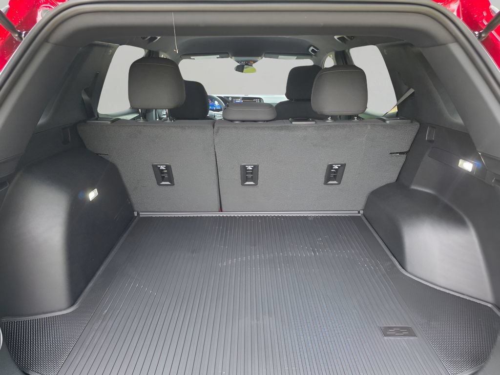 New 2026 Chevrolet Equinox LT w/ LPO, Floor Liner Package FWD image 6