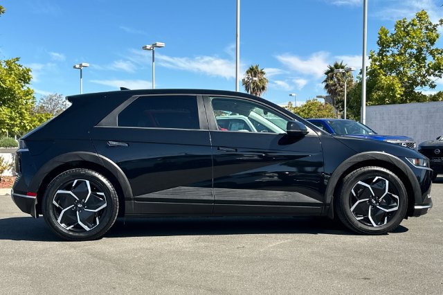 Used 2024 Hyundai Ioniq 5 SEL RWD image 3