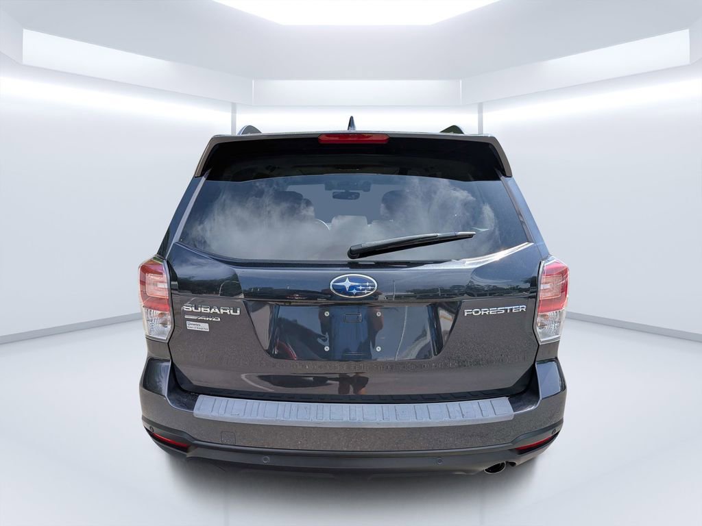 Used 2018 Subaru Forester 2.5i Touring w/ Popular Package #3B AWD/4WD image 4