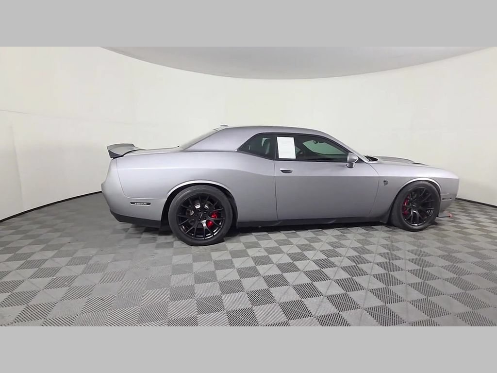 Used 2016 Dodge Challenger SRT Hellcat RWD image 37