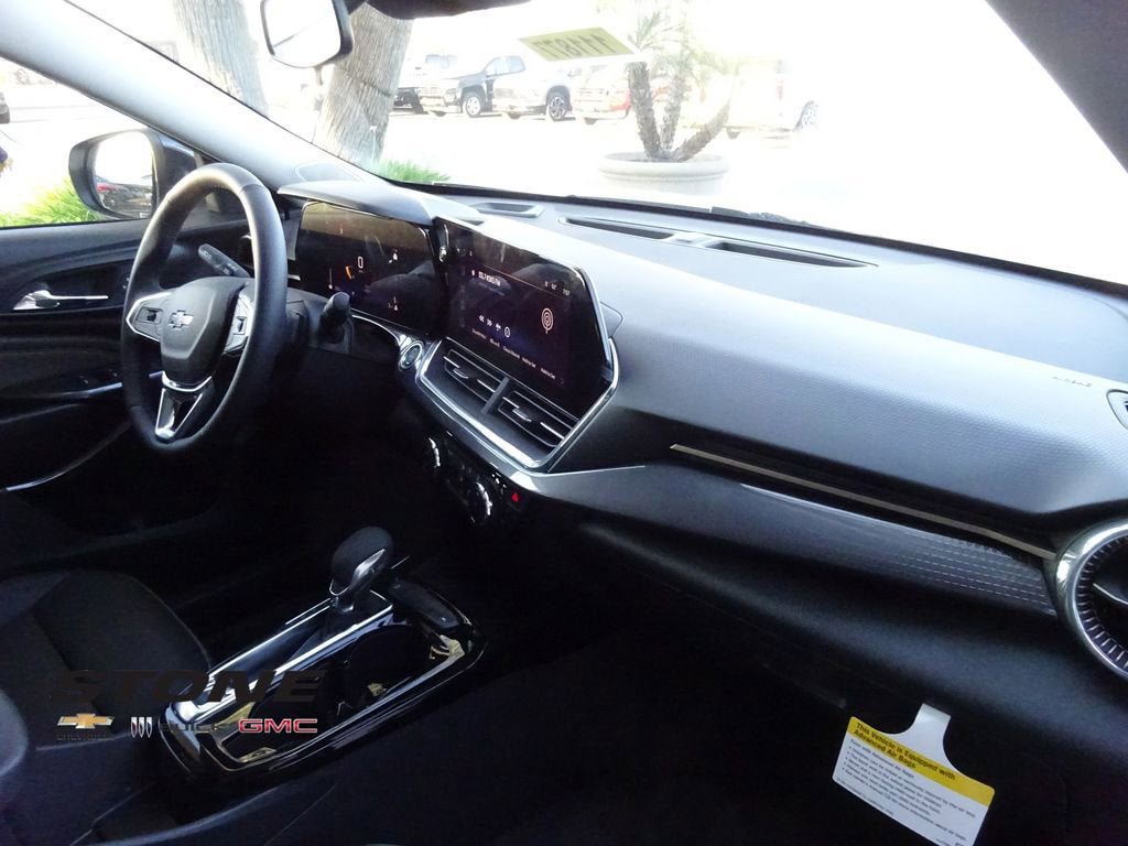 New 2026 Chevrolet Trax ACTIV FWD image 15