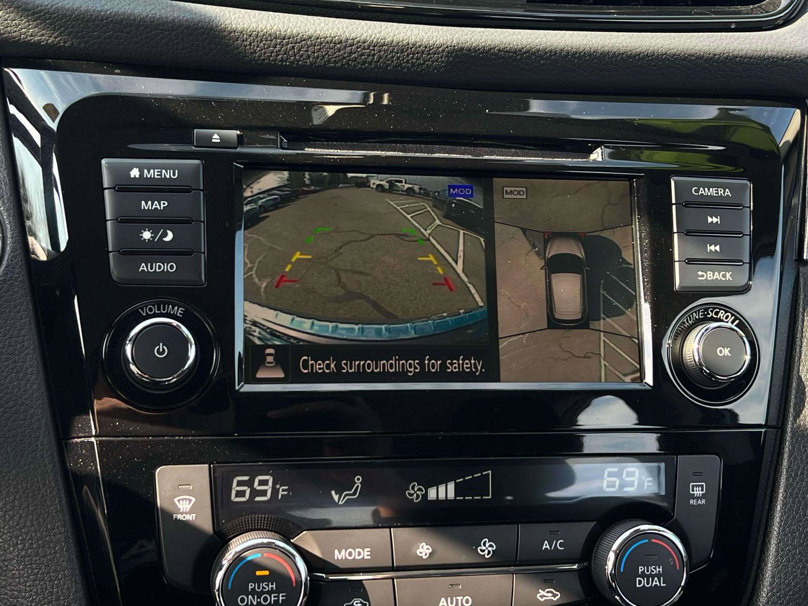 Used 2020 Nissan Rogue Sport SL AWD/4WD image 14
