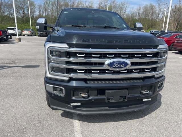 Used 2023 Ford F250 Platinum AWD/4WD image 5