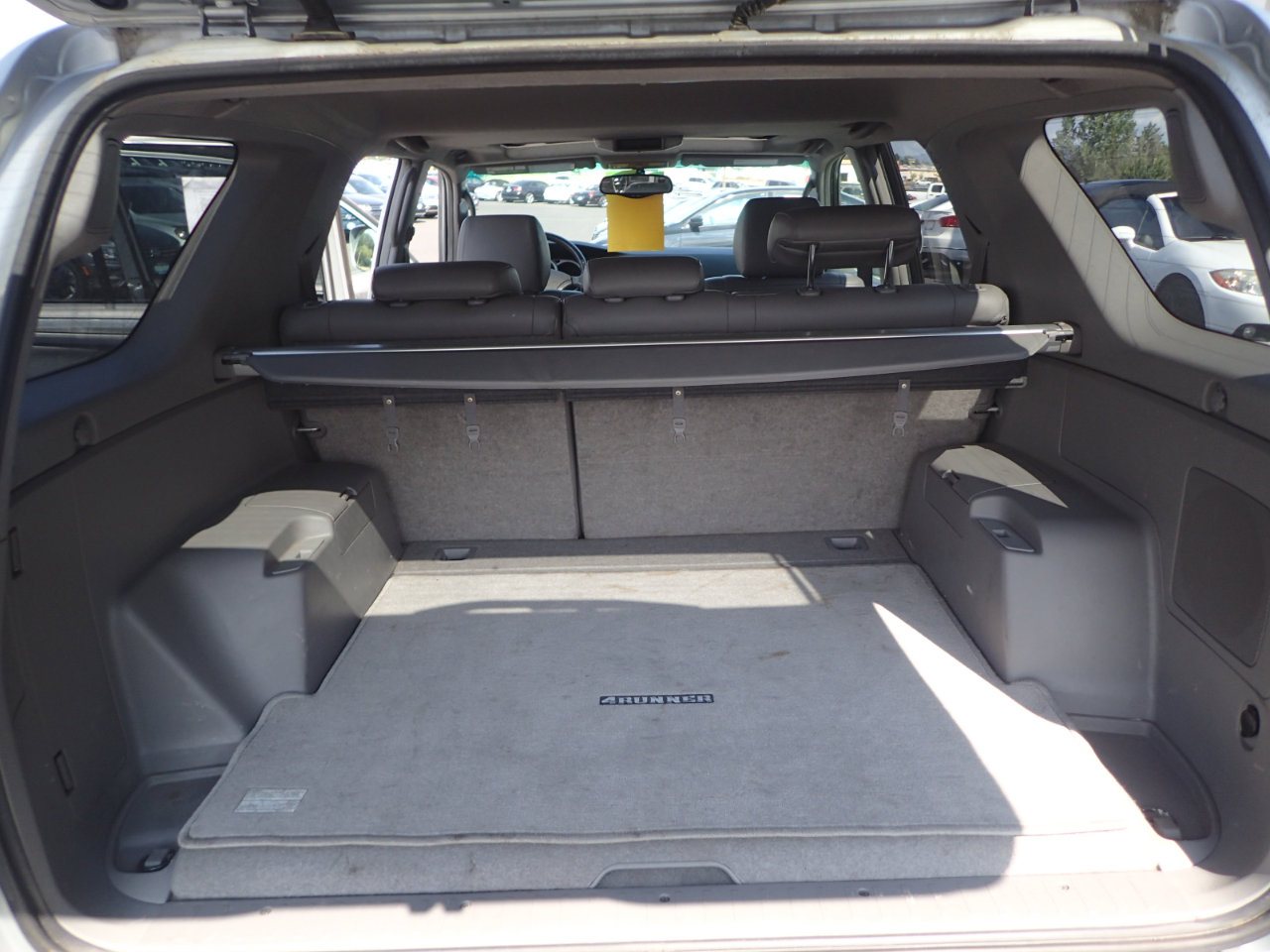 Used 2005 Toyota 4Runner Limited image 12