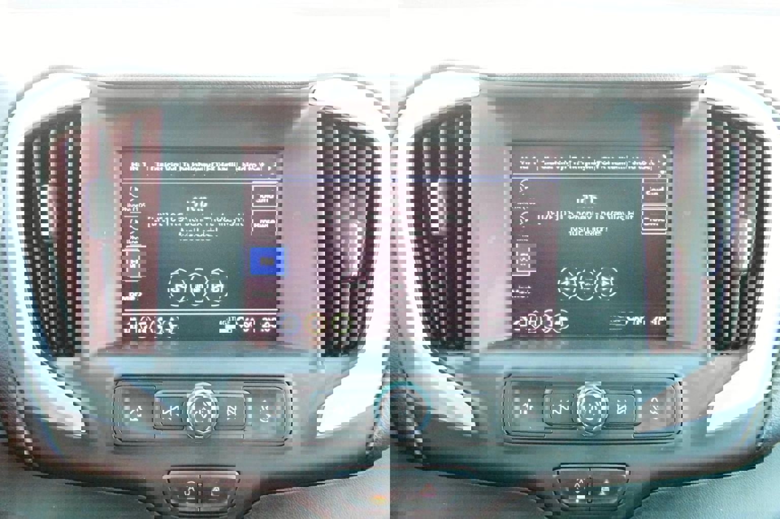 Used 2022 GMC Terrain SLE w/ Driver Convenience Package image 17