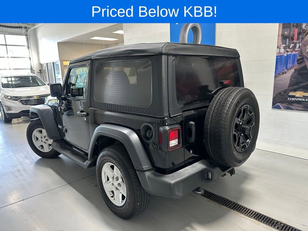 Used 2018 Jeep Wrangler Sport image 6