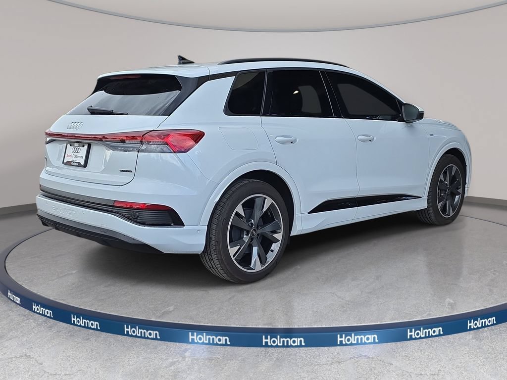 Used 2024 Audi Q4 e-tron Premium Plus w/ Premium Plus AWD/4WD image 6