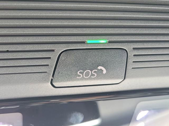 Used 2024 Volkswagen Atlas Cross Sport SE image 17