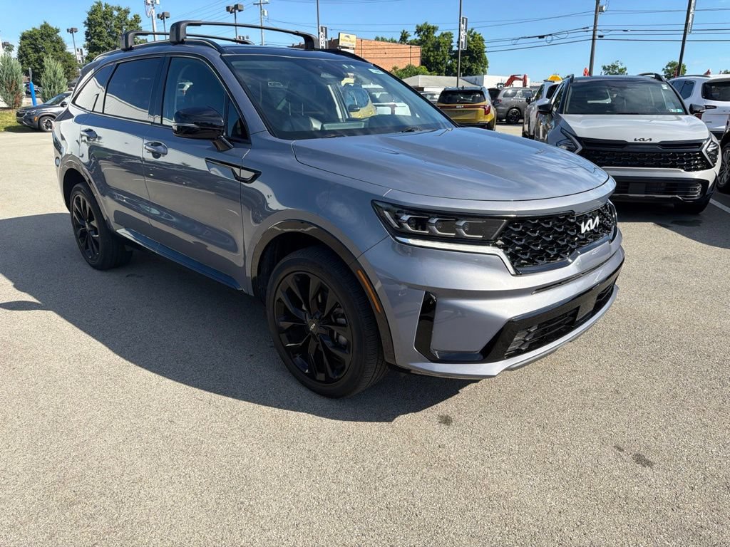 Certified 2023 Kia Sorento SX AWD/4WD image 1