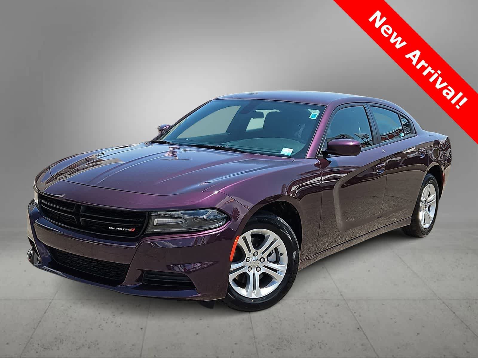 Certified 2021 Dodge Charger SXT RWD image 1