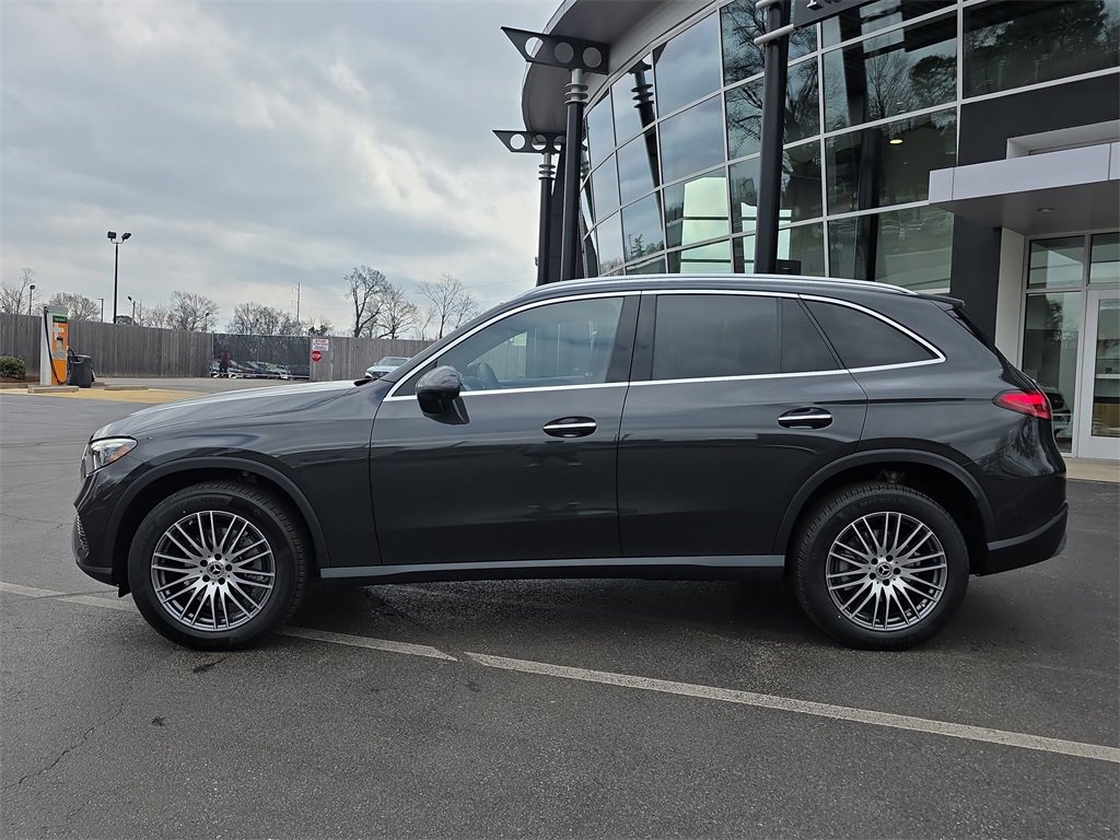 New 2026 Mercedes-Benz GLC 300 4MATIC image 2