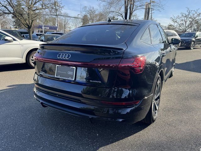 Used 2023 Audi e-tron Premium Plus image 4