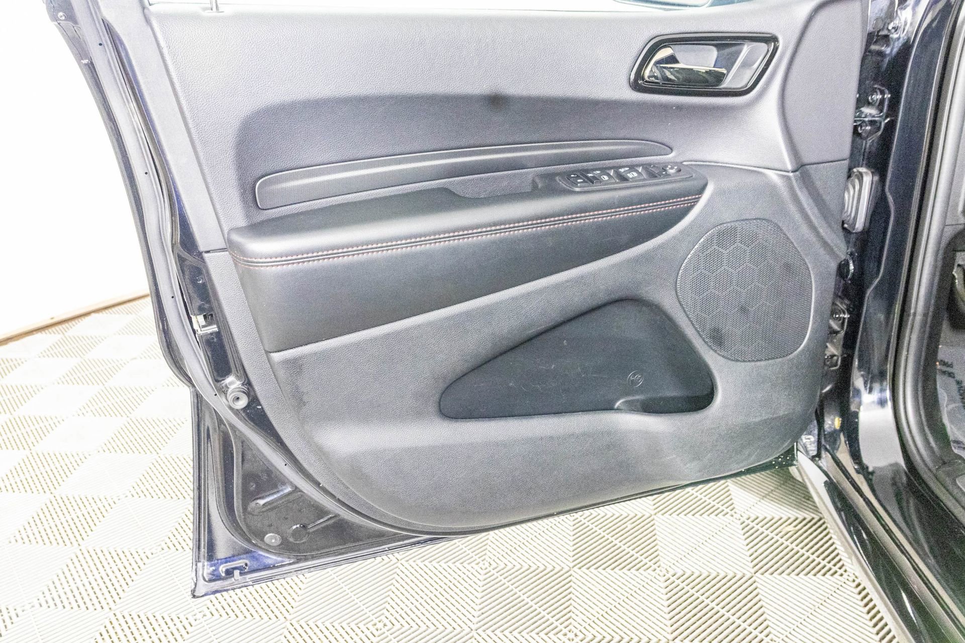 Used 2023 Dodge Durango R/T image 16