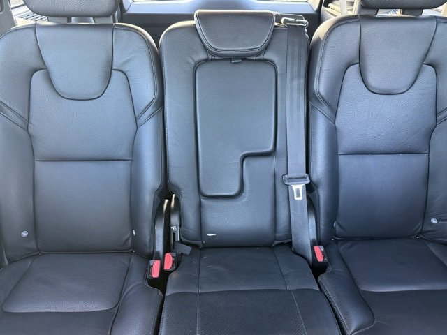 Used 2019 Volvo XC90 T6 Momentum w/ Advanced Package image 13